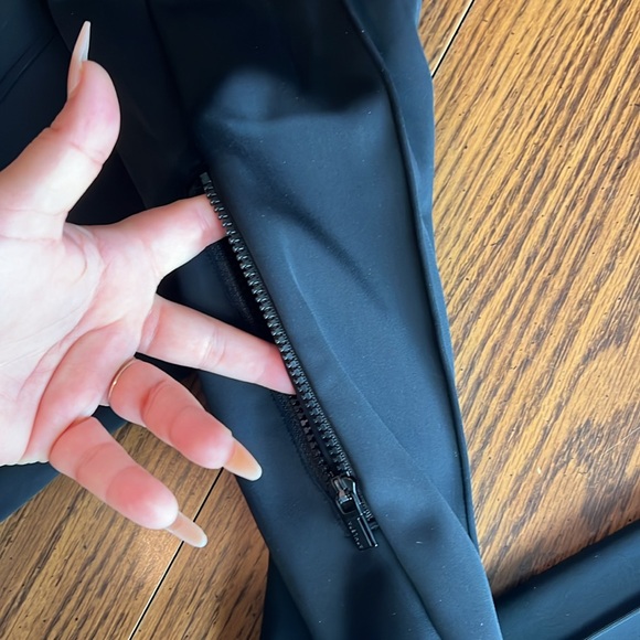 Athleta Glacier Snow Skinny pants - Picture 4 of 8